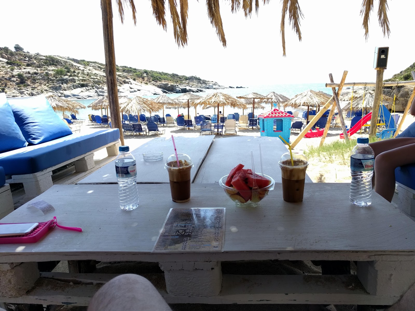 Bar Agridia Beach στη Σίθωνα, Χαλκιδική με βαθμό 4.7 από 5 με πάνω από 750 κριτικές