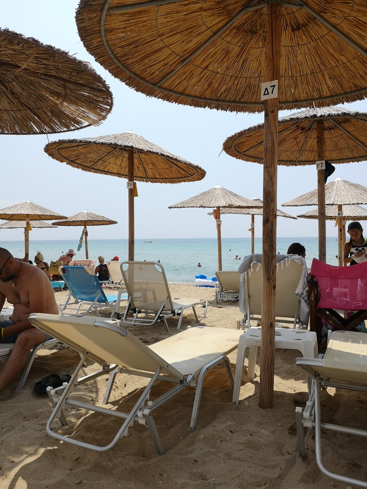 Bar Flogita Beach στην Παραλία Διονυσίου, Χαλκιδiki