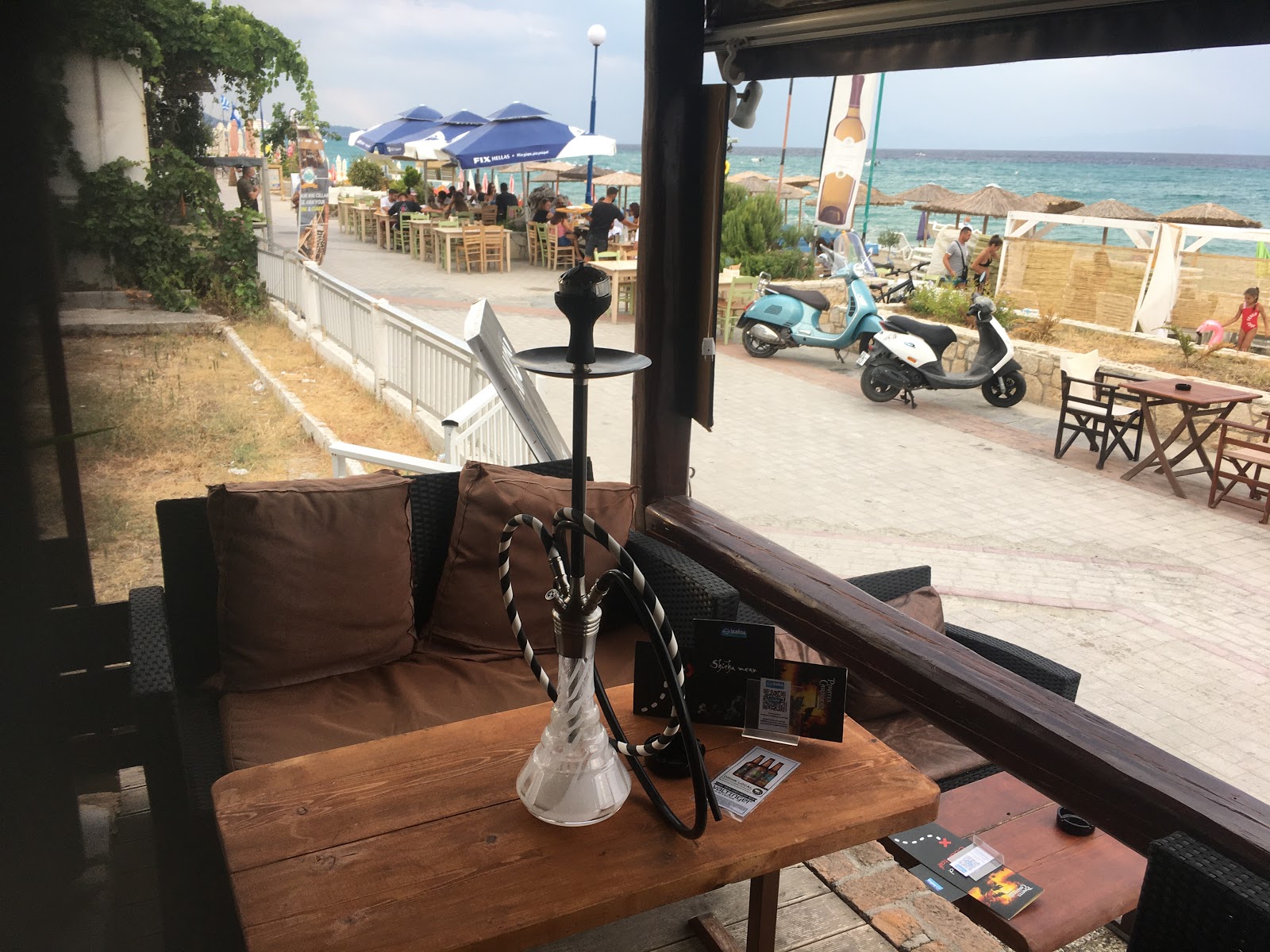 Μπαρ Isalos Beach Bar στο Πολύχρονο, Χαλκιδική με βαθμολογία 4.4/5