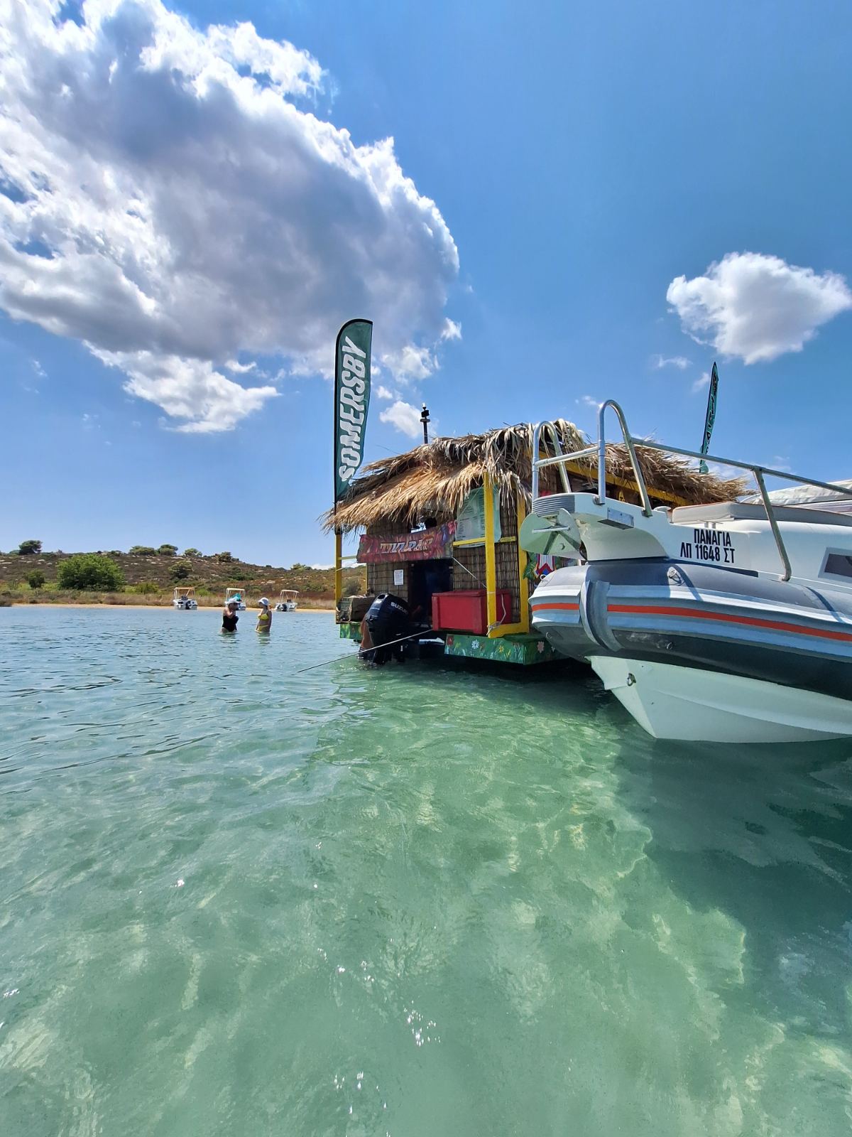 Bar Tikibar Cantina Delmar στο Βουρβουρού, Χαλκιδική με βαθμολογία 5.0 από 5 με πάνω από 66 σχόλια