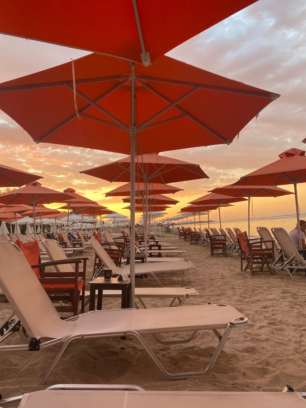 Bar Zagato Seaside Bar στη Παραλία Διονυσίου, Χαλκιδική