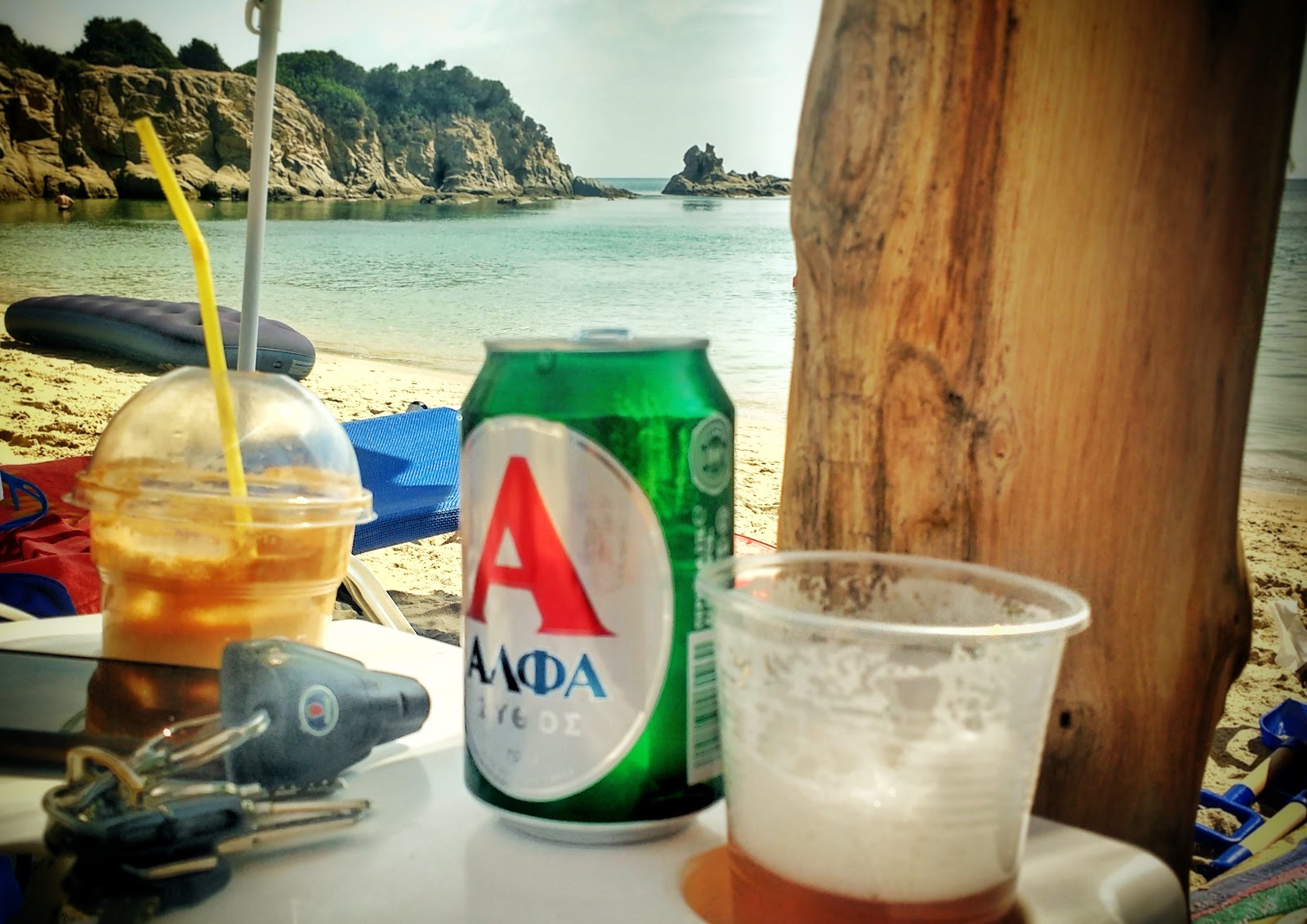 Καφέ Beach Bar The Little Pear στην Καλαμίτσι, Χαλκιδική