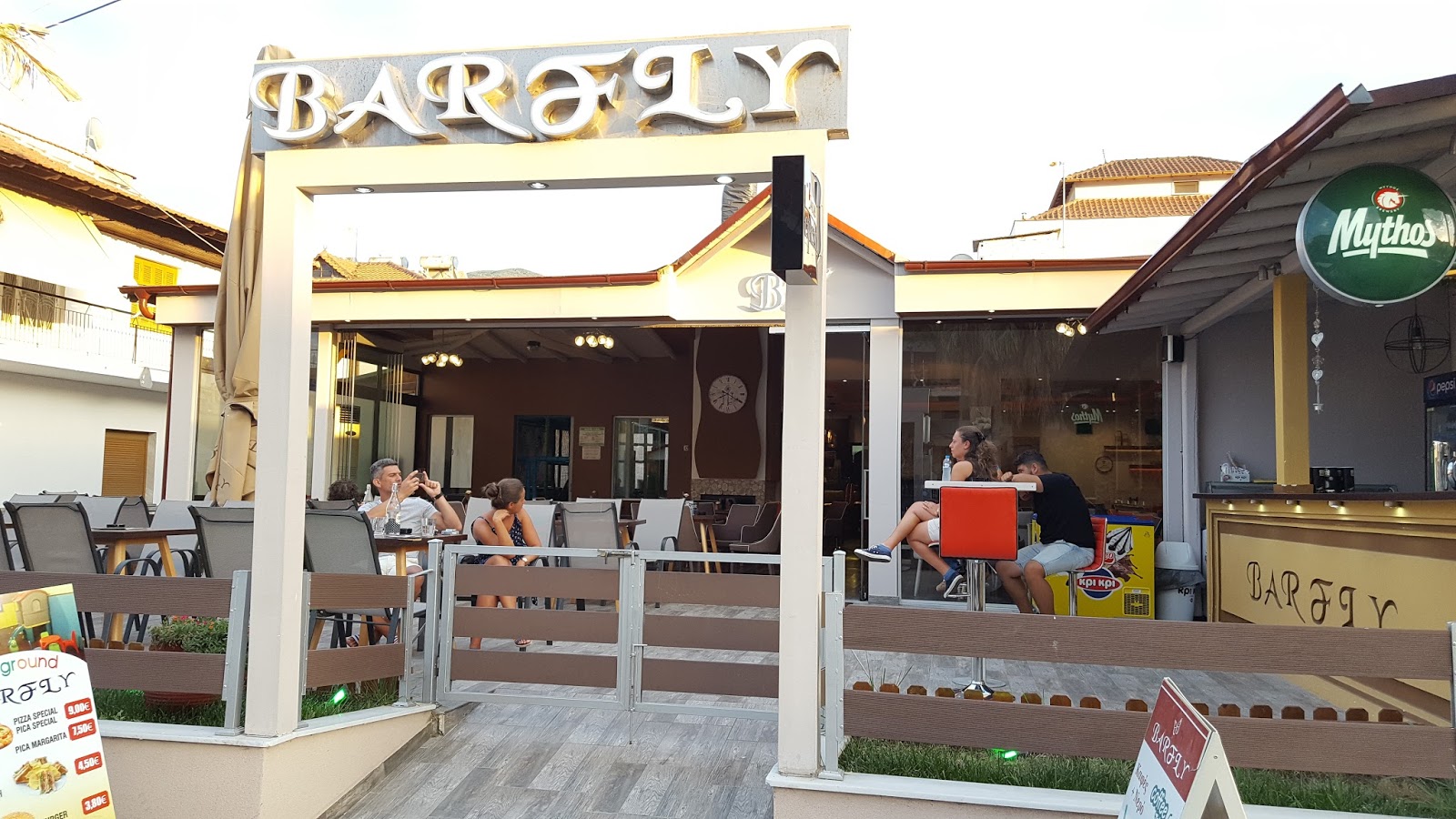 Cafe Flybar στο Σταυρό, Χαλκιδική