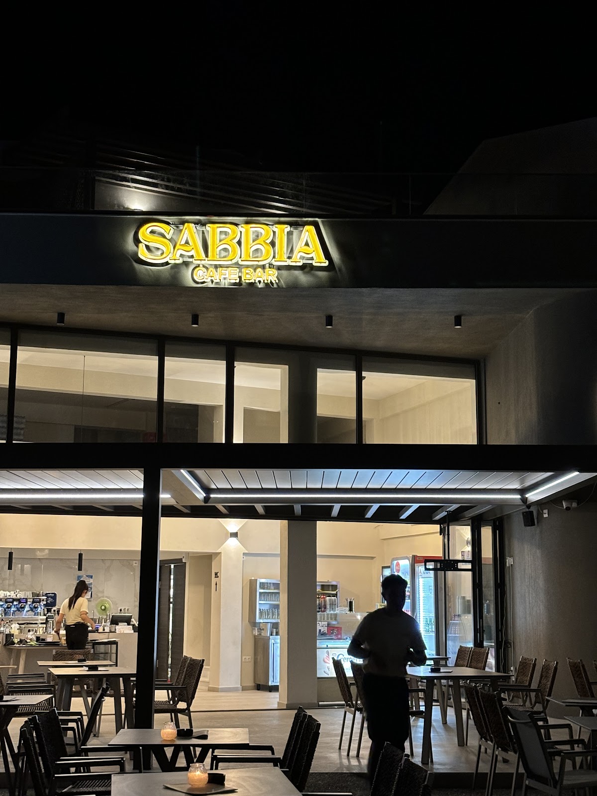 Café Sabbia: Ένας Υπέροχος Προορισμός στην Αγία Νικόλαο Χαλκιδικής