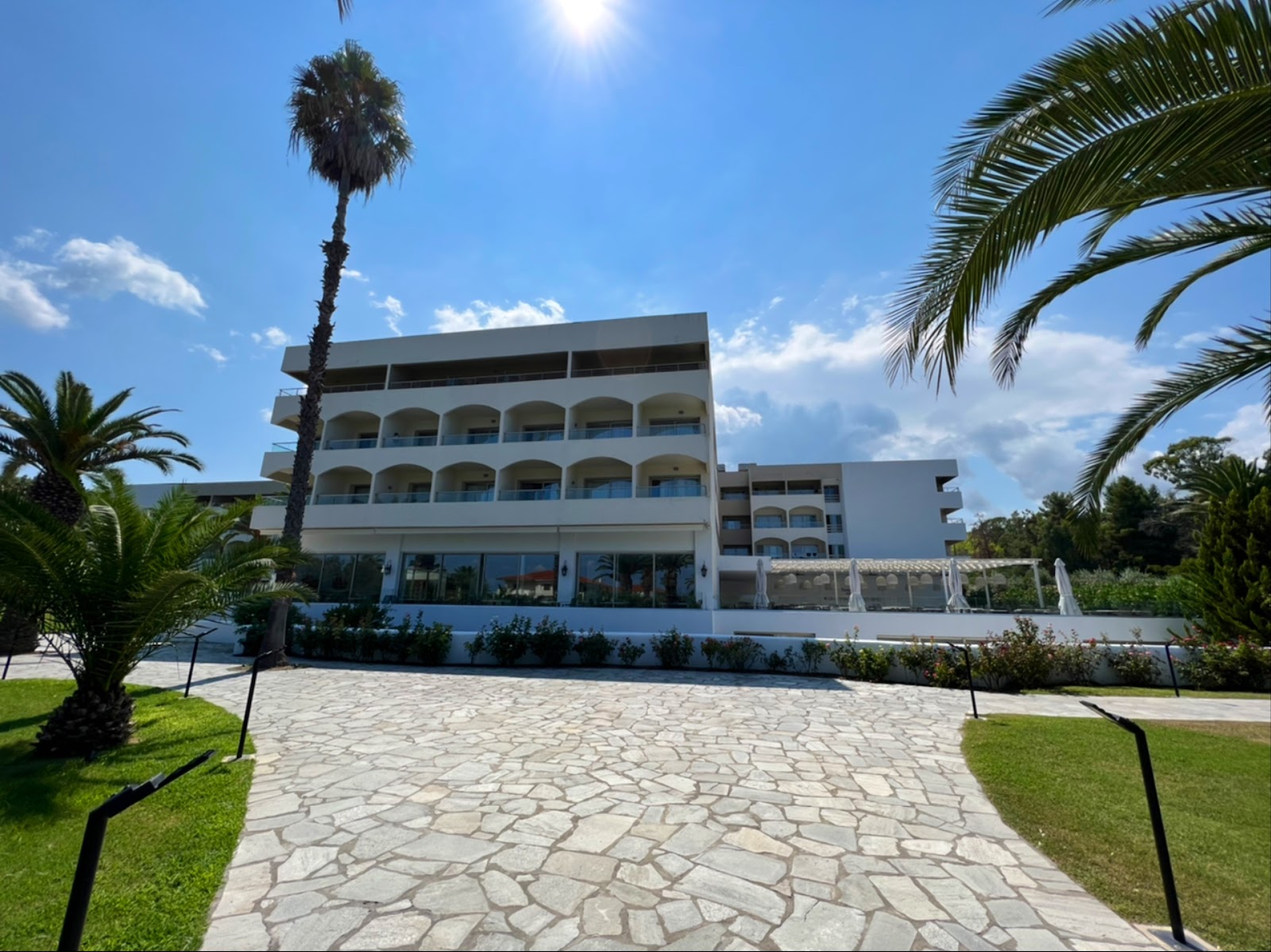 Καταλύματα Kassandra Palace Seaside Resort στην Κρυοπηγή, Χαλκιδική