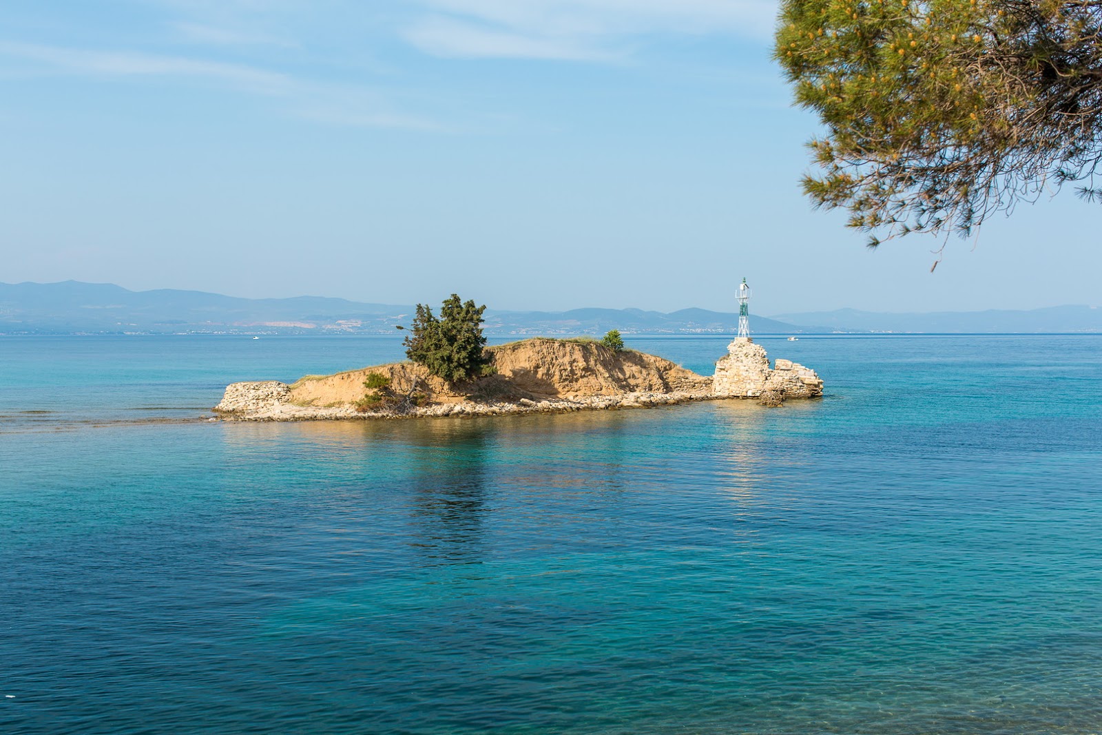 Διαμονή στο Saint Lucas Suites στη Νέα Ποτίδαια, Χαλκιδική