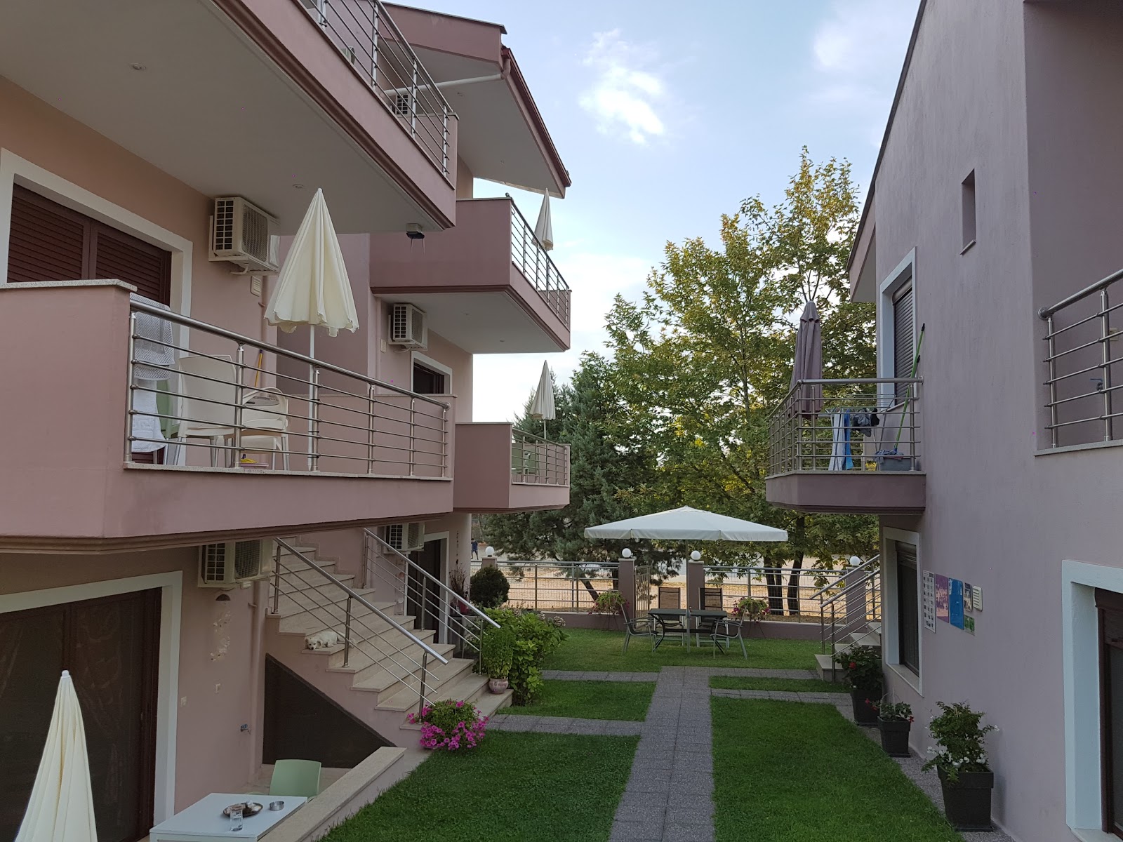 Διαμονή στα Yasoo Holiday Apartments στην Ολυμπιάδα, Χαλκιδική