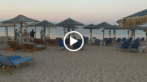 Karavi Beach Bar