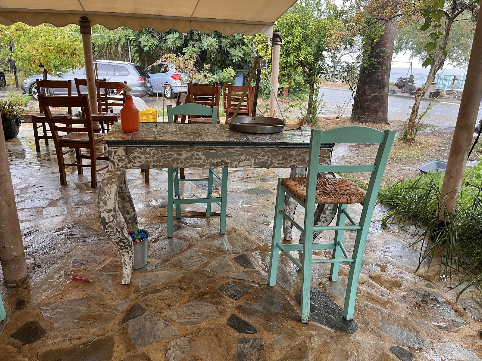 Dionysos Restaurant Develiki: Ένας Γαστρονομικός Παράδεισος στην Ιερισσό