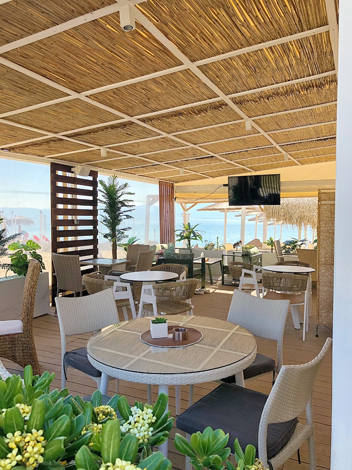 Neraida Restaurant and Beach Bar στη Σάρτη, Χαλκιδική