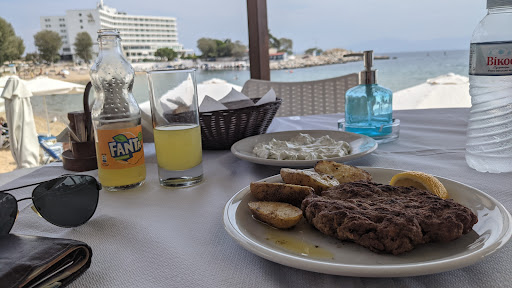 Εστιατόριο Taverna Metro στην Καβάλα με βαθμολογία 4.0 από 5 με πάνω από 95 σχόλια