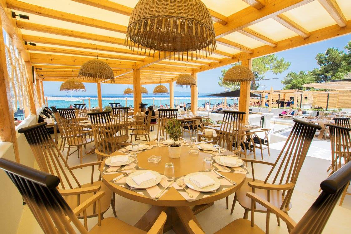 Εστιατόριο Villas Seaside Lounge & Restaurant στο Πολύχρονο Χαλκιδικής