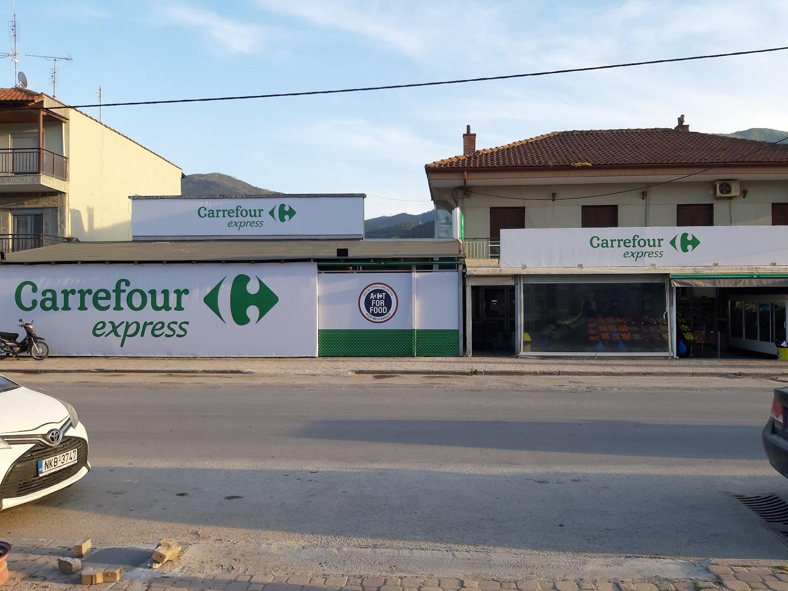 Supermarket Carrefour Express στην Σταυρού, Χαλκιδική