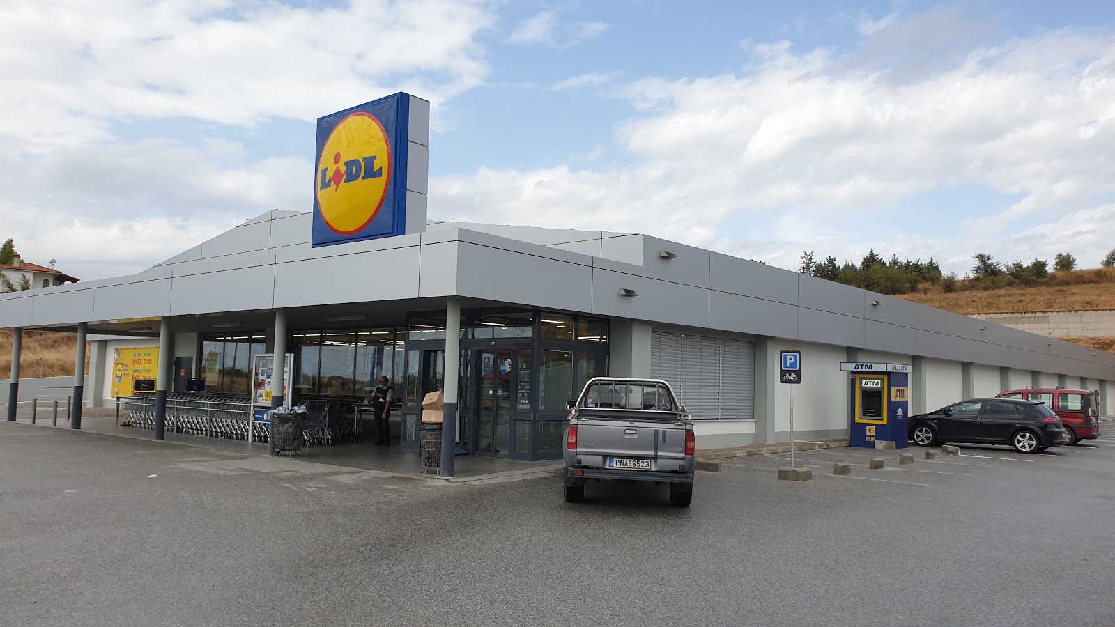 Supermarket Lidl στην Αγία Νικόλαο, Χαλκιδική - Αξιολόγηση 4.3 από 5